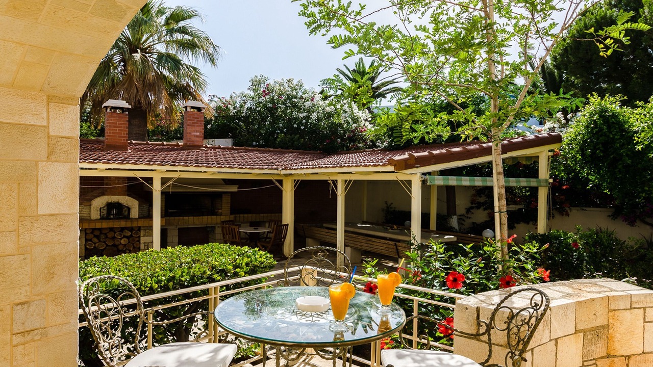 Photo of Patio Balcony in Anissaras