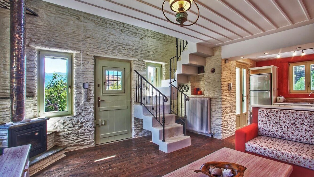 Photo of Livingroom in Andros Town