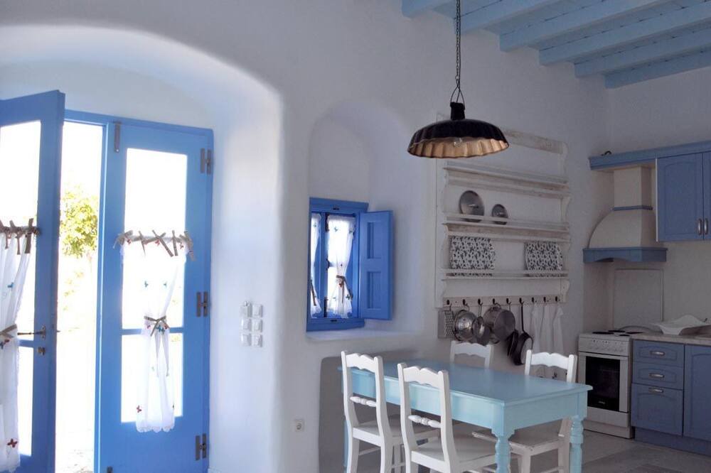 Photo of Kitchen in Vivlos