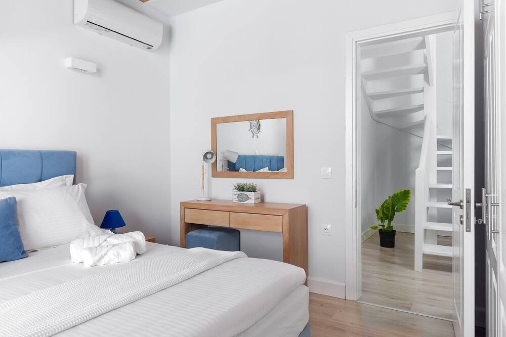 Photo of Bedroom in Erikousa Island