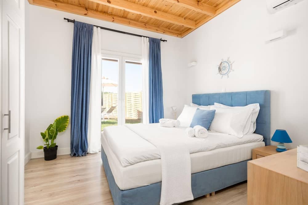 Photo of Bedroom in Erikousa Island