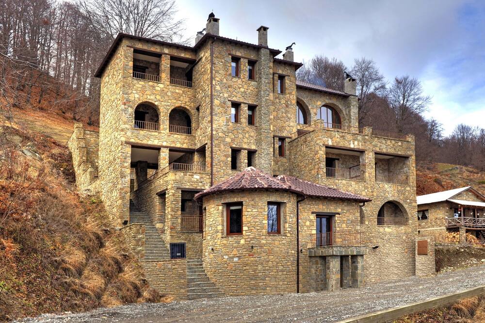 Photo of Outdoor in Nestorio