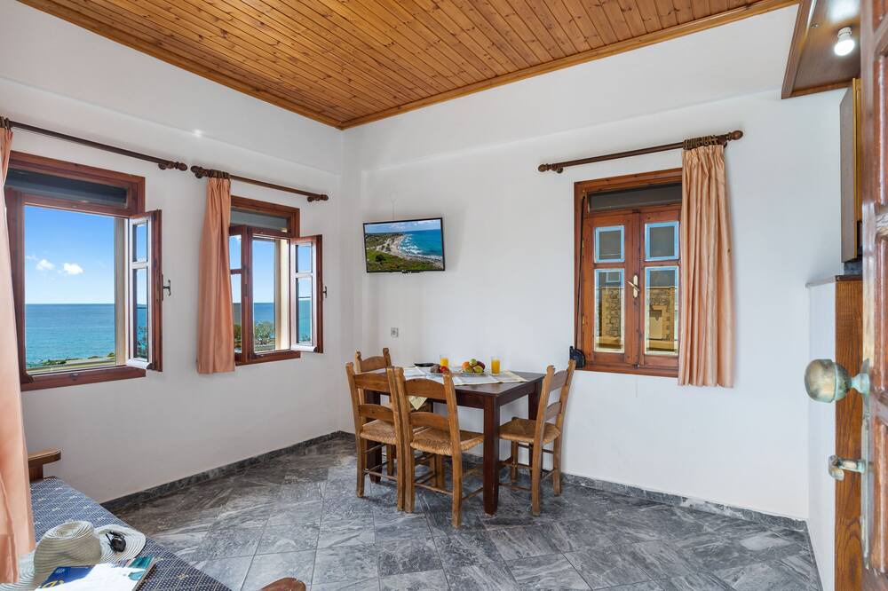 Photo of Kitchen in Fragkokastello