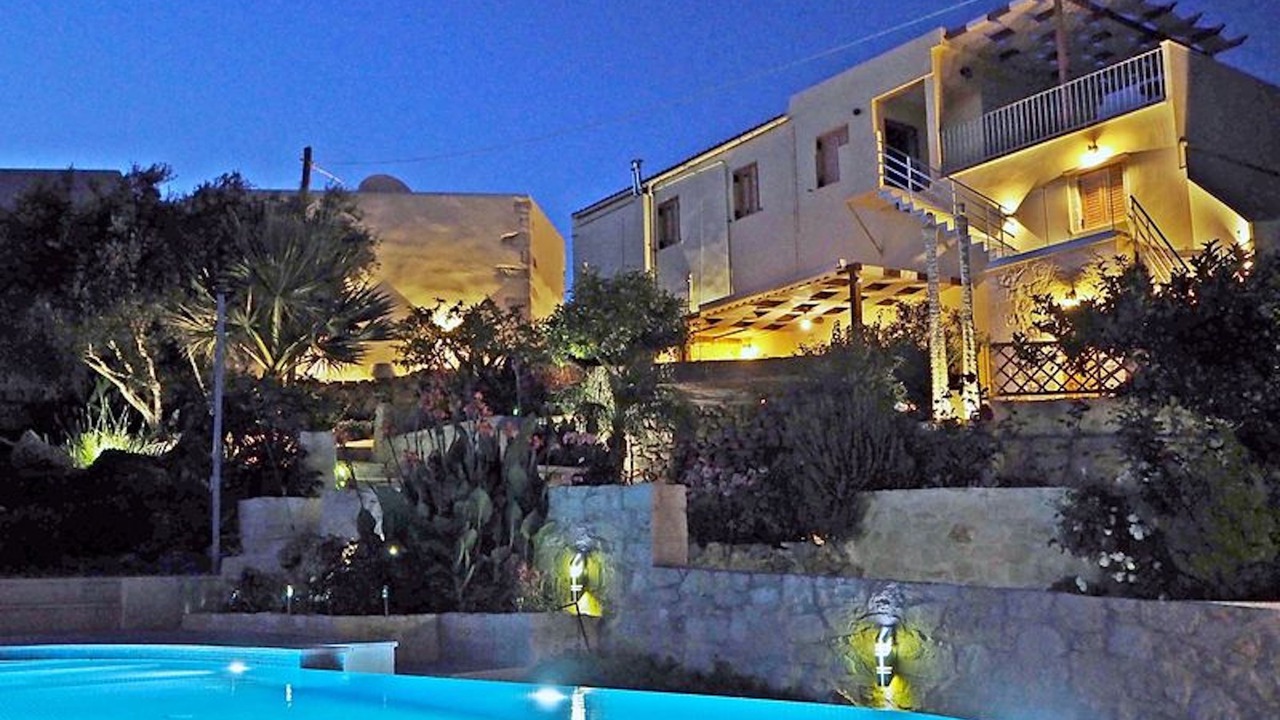 Photo of Patio Balcony in Drapanos