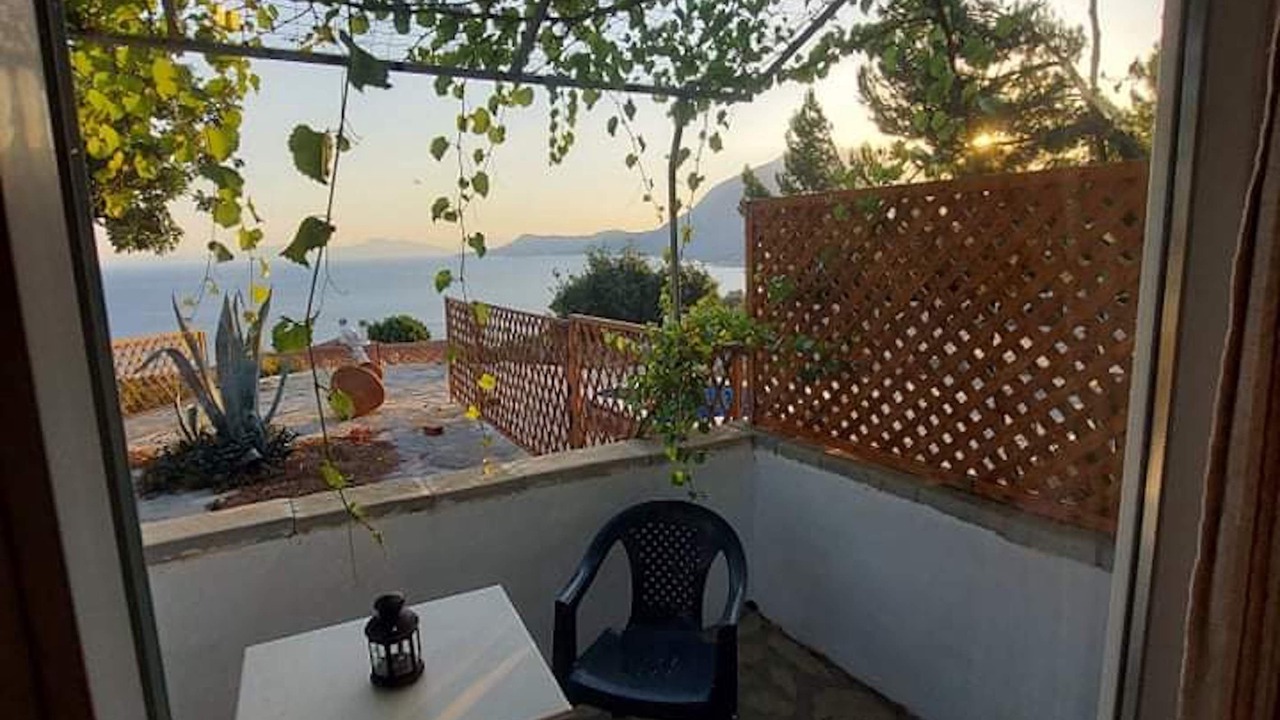 Photo of Patio Balcony in Koumeika
