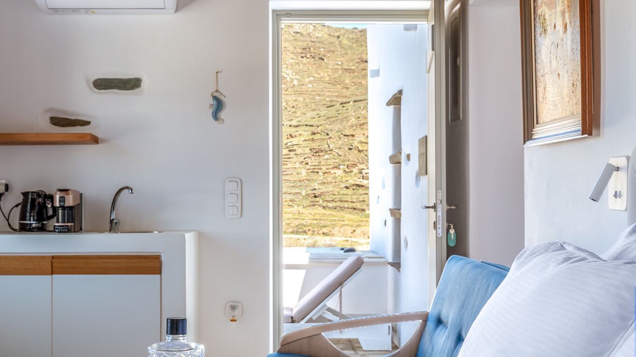 Photo of Bedroom in Exomvourgo