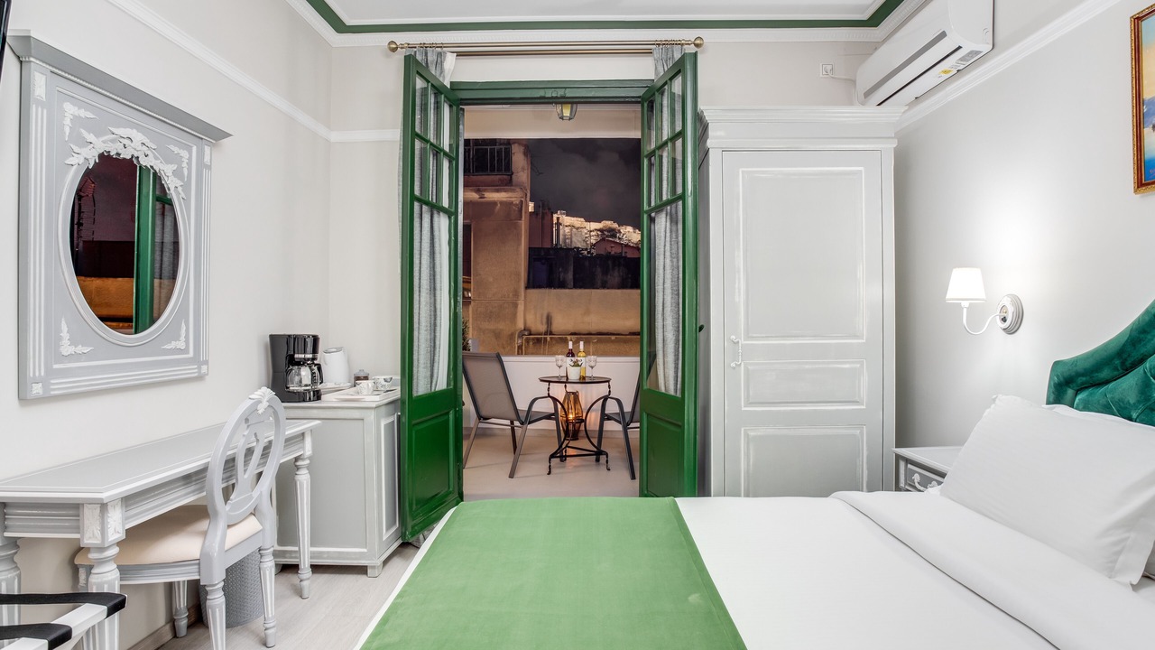 Photo of Bedroom in Plaka