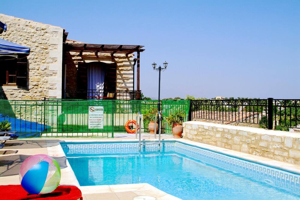 Photo of Outdoor in Asteri