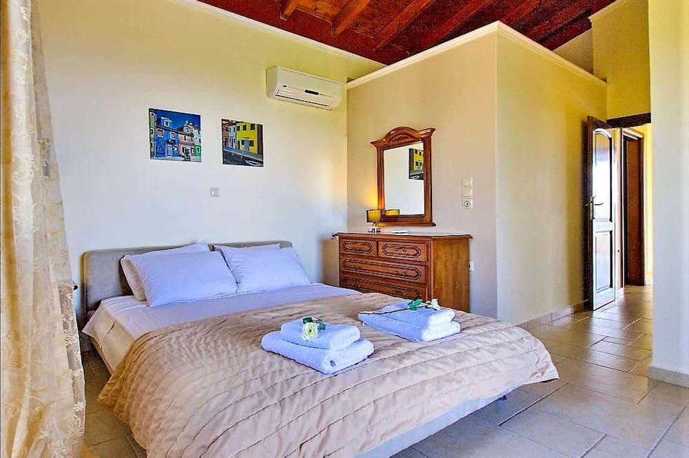 Photo of Bedroom in Katsarata