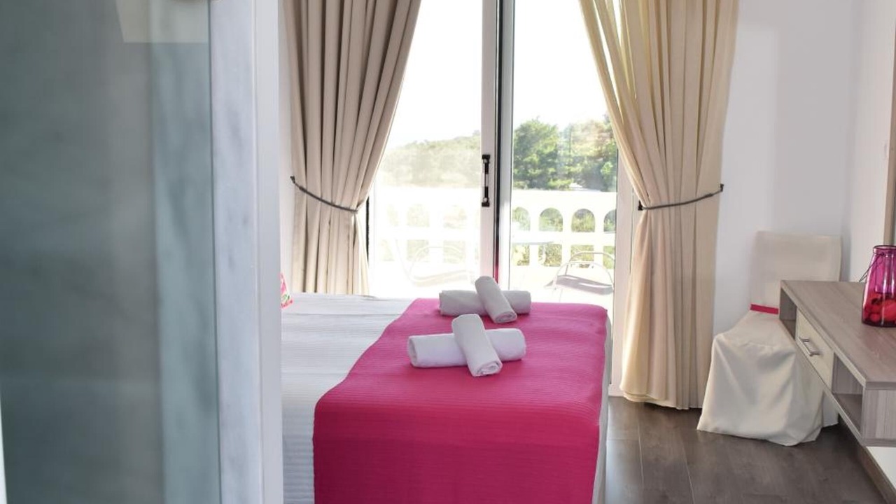 Photo of Bedroom in Lefkos