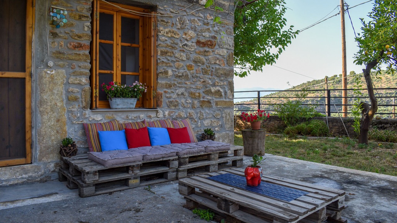Photo of Outdoor in West Mani