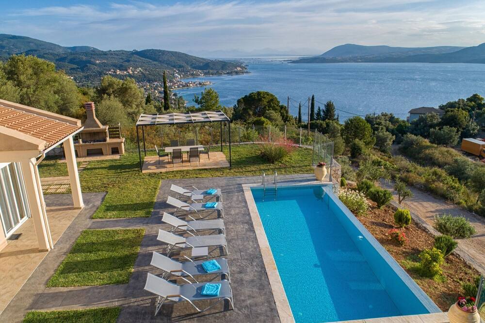 Photo of Outdoor in Spanokhorion