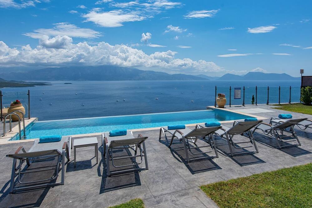 Photo of Outdoor in Spanokhorion