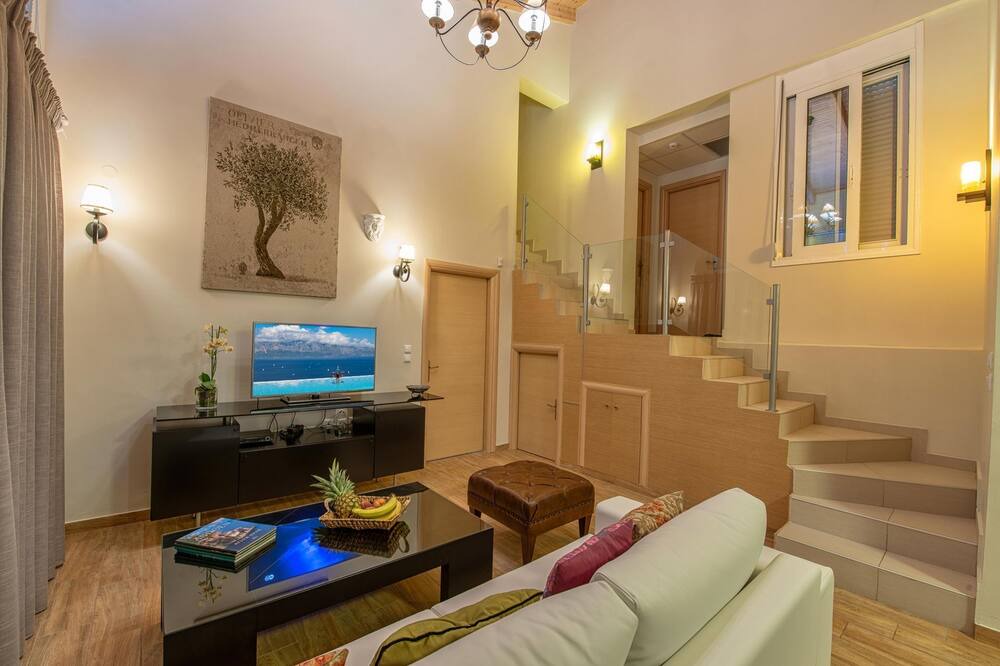 Photo of Livingroom in Spanokhorion