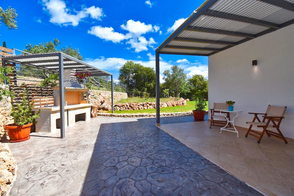 Photo of Patio Balcony in Limni