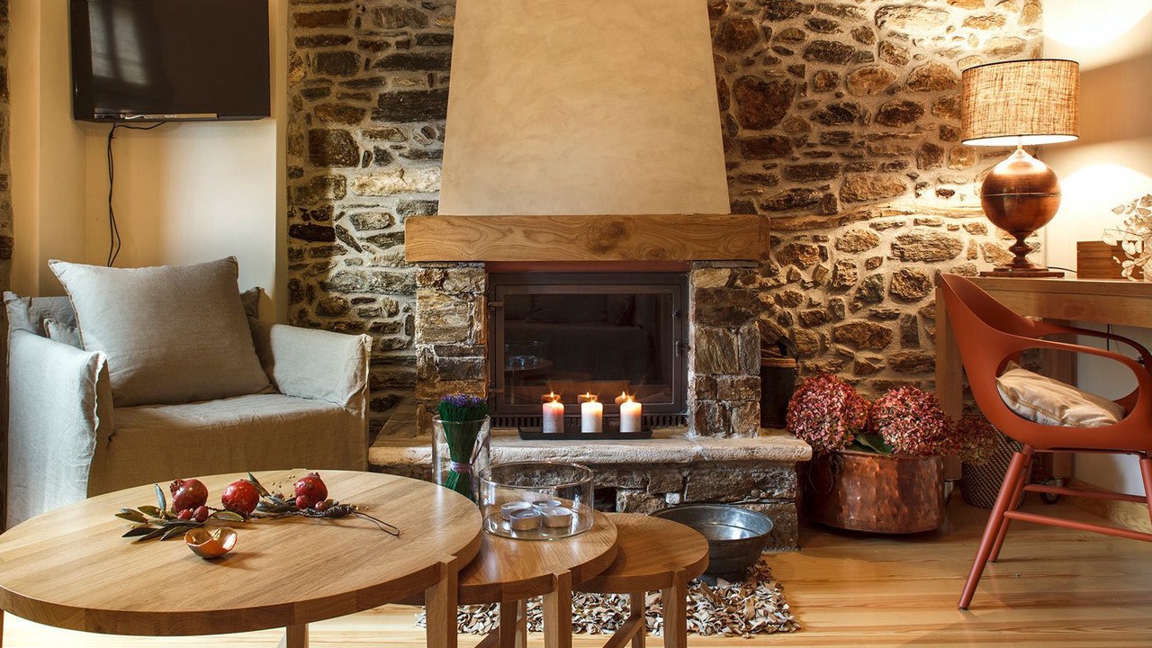 Photo of Bedroom in Mouresi