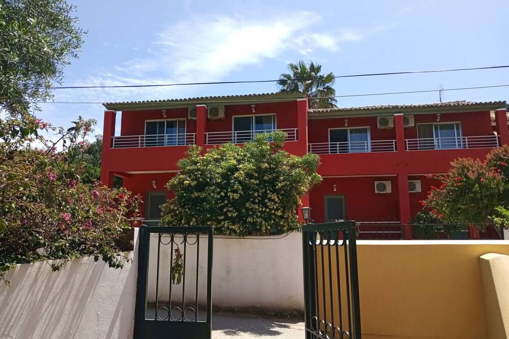 Photo of Outdoor in Agia Pelagia Chlomou