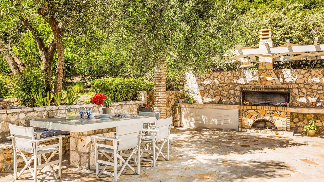 Photo of Outdoor in Kateleios