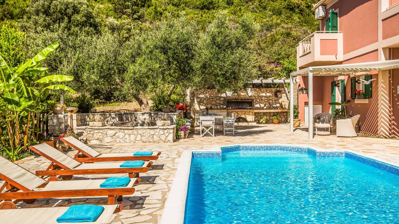 Photo of Outdoor in Kateleios