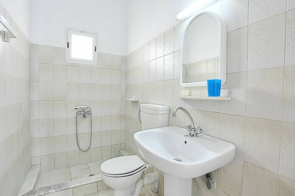 Photo of Bathroom in Barbati