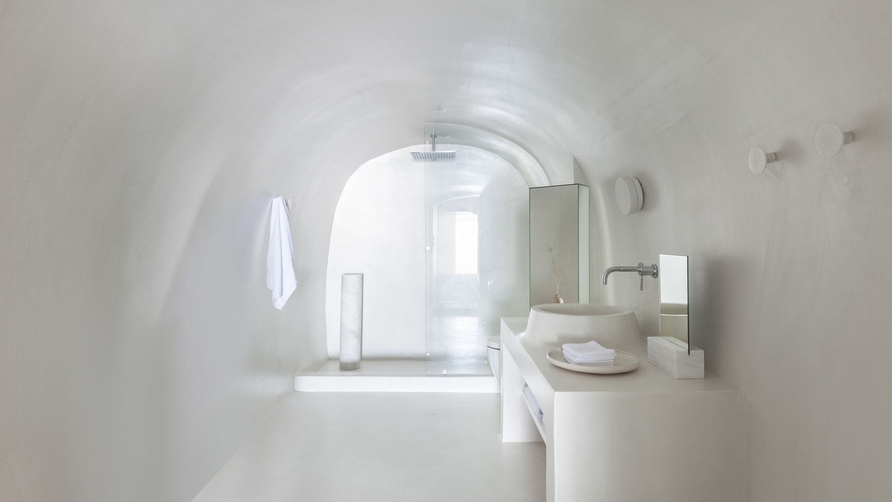 Photo of Bathroom in Fira