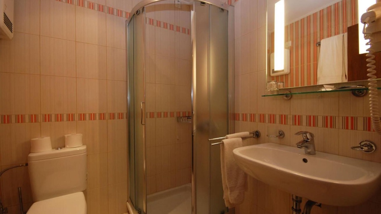 Photo of Bathroom in Karpenisi