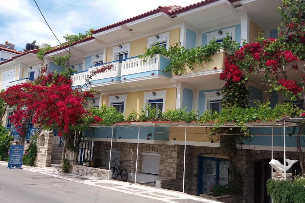 Photo of Outdoor in Ireon