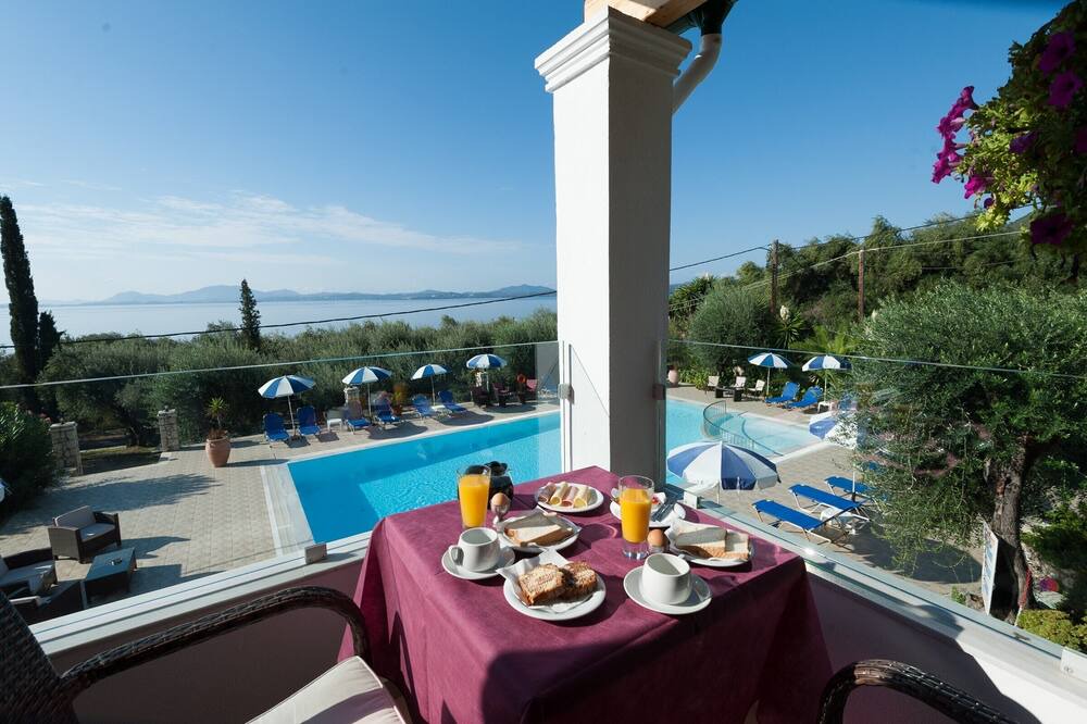 Photo of Patio Balcony in Barbati
