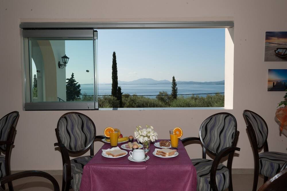 Photo of Patio Balcony in Barbati