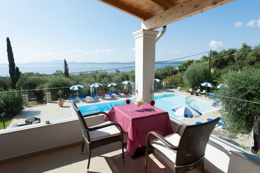 Photo of Patio Balcony in Barbati