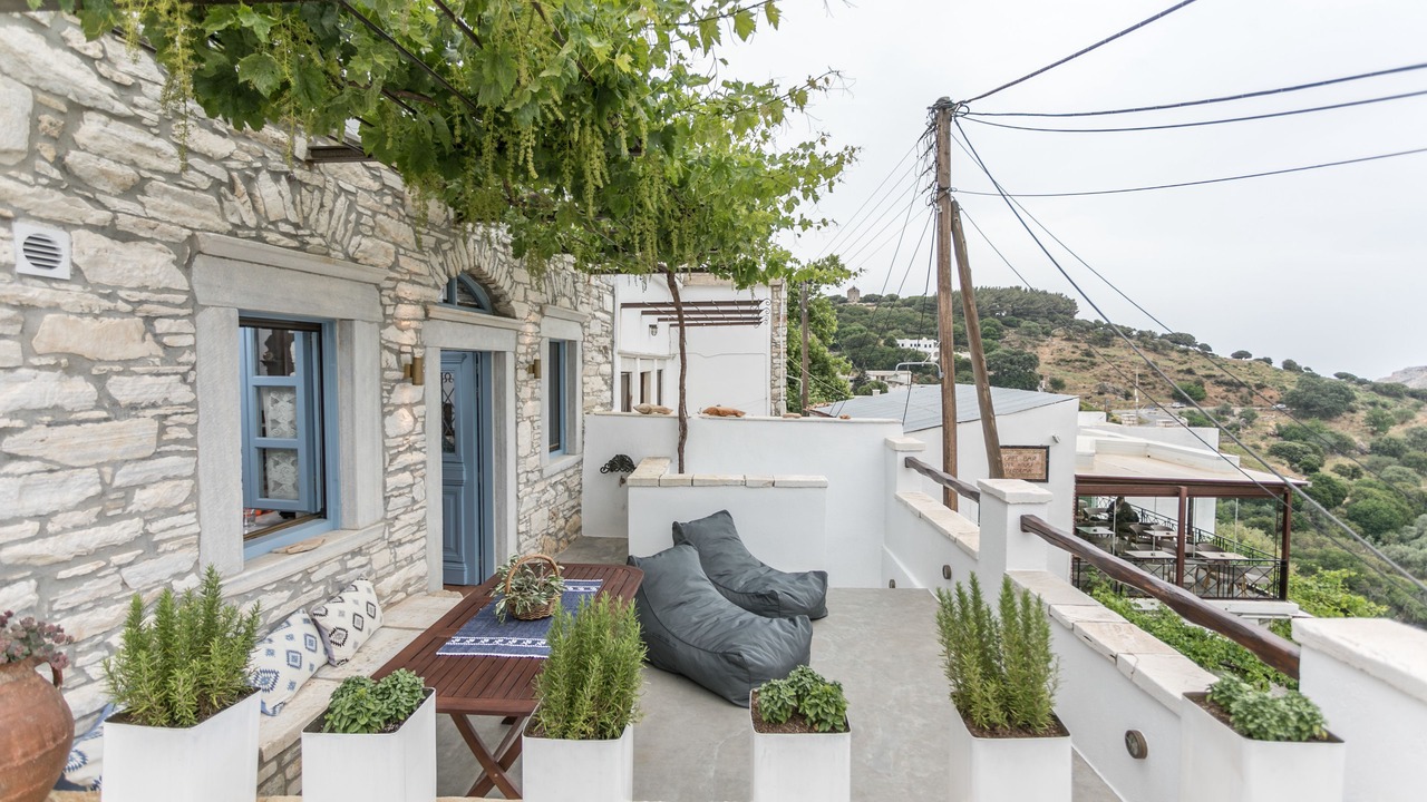 Photo of Others in Aperathos