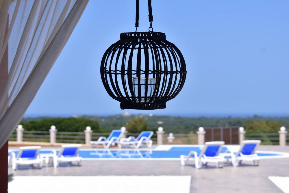 Photo of Outdoor in Notos