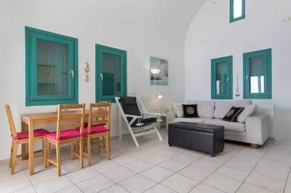 Photo of Bedroom in Imerovigli