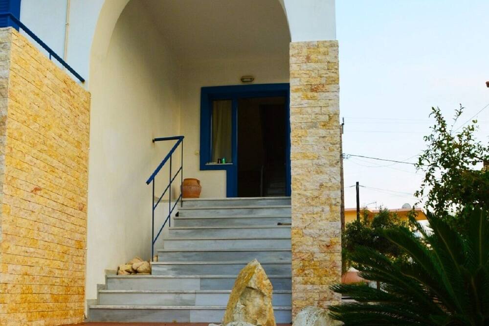 Photo of Others in Tavronitis