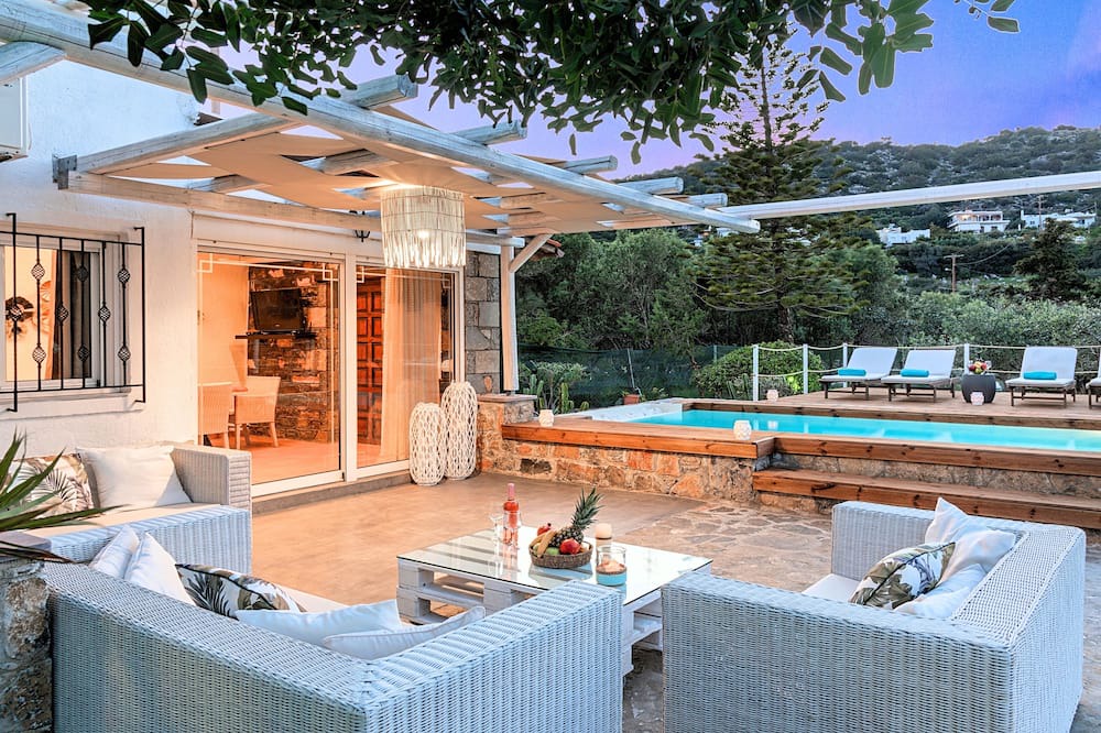 Photo of Patio Balcony in Vathi