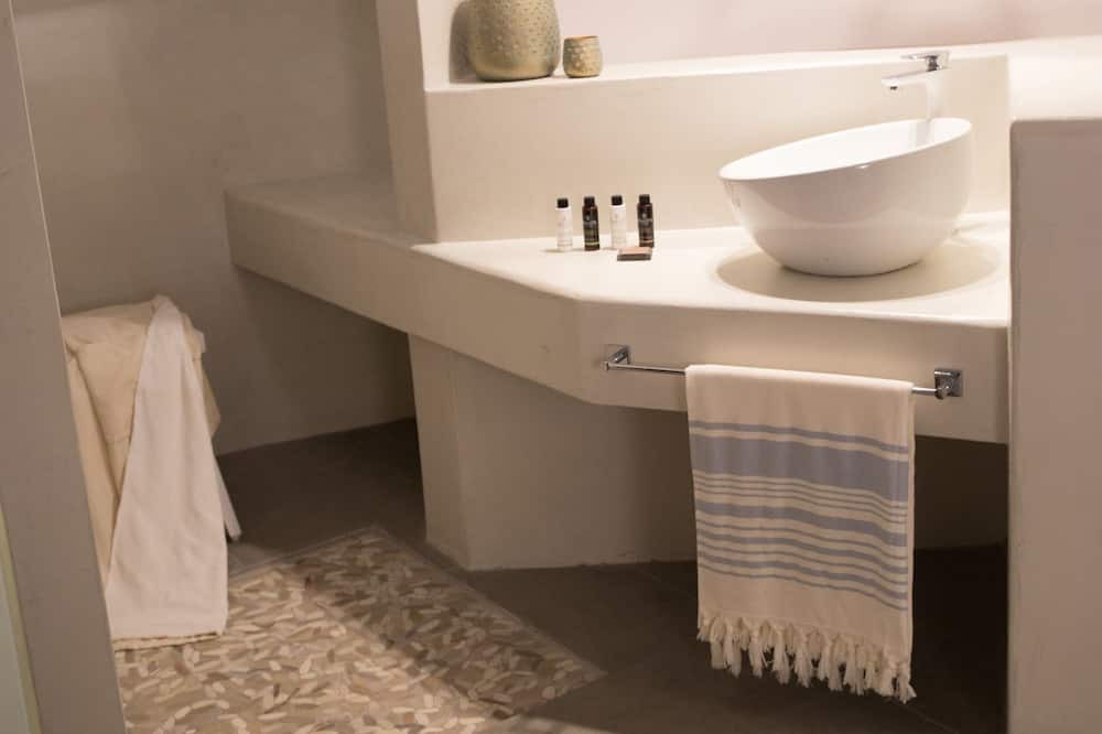 Photo of Bathroom in Imerovigli