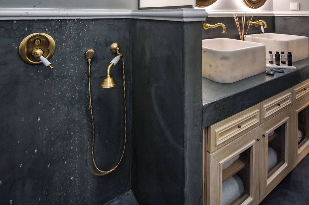 Photo of Bathroom in Imerovigli