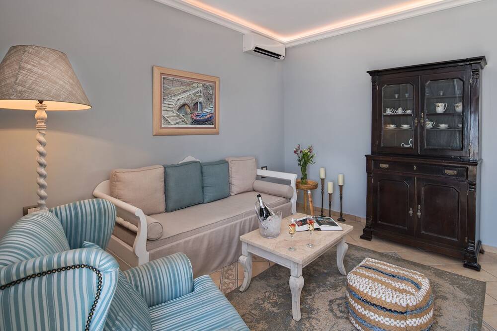 Photo of Livingroom in Imerovigli
