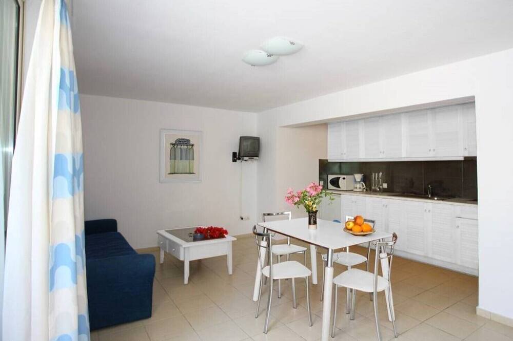 Photo of Livingroom in Platanes