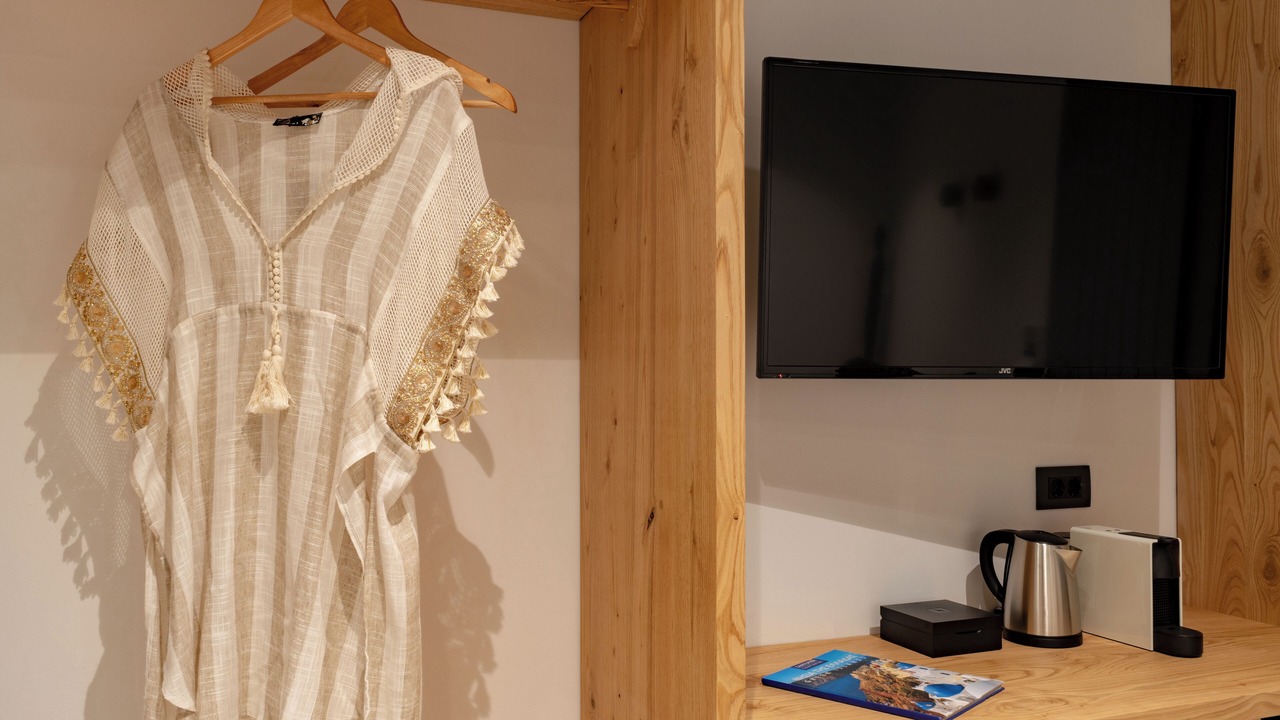 Photo of Bedroom in Fira