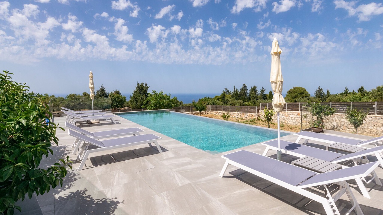Photo of Outdoor in Agios Leon