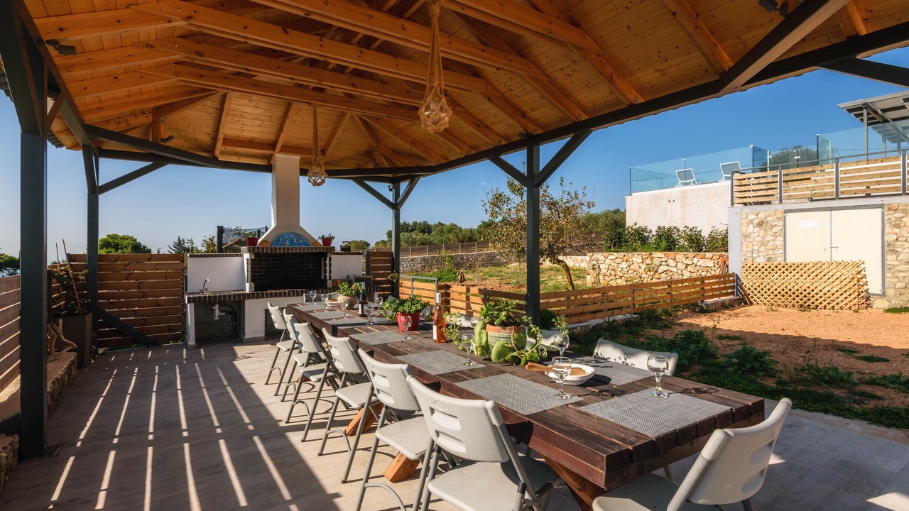Photo of Outdoor in Agios Leon