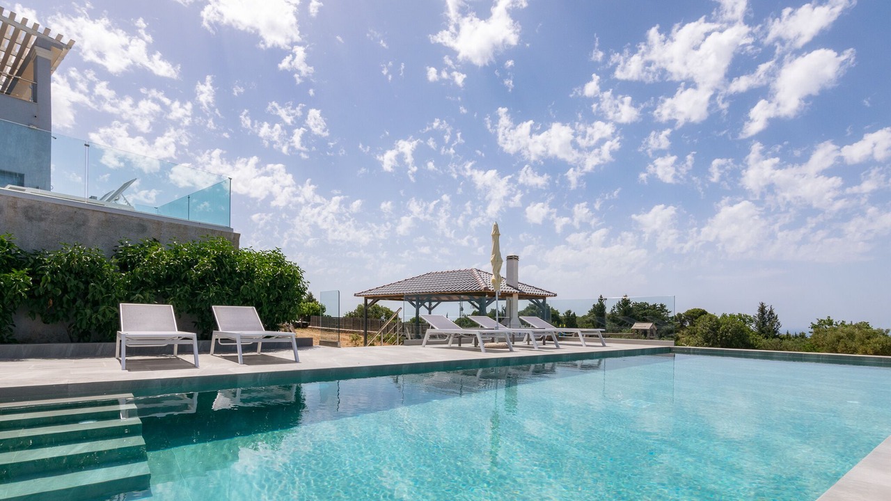 Photo of Outdoor in Agios Leon
