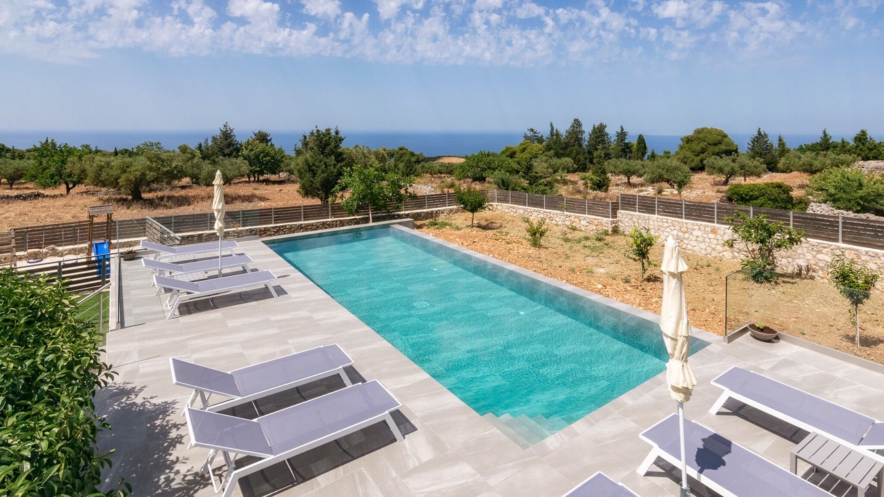 Photo of Outdoor in Agios Leon