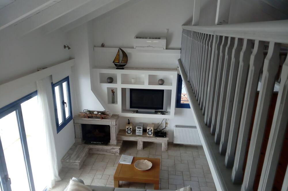 Photo of Livingroom in Svoronata