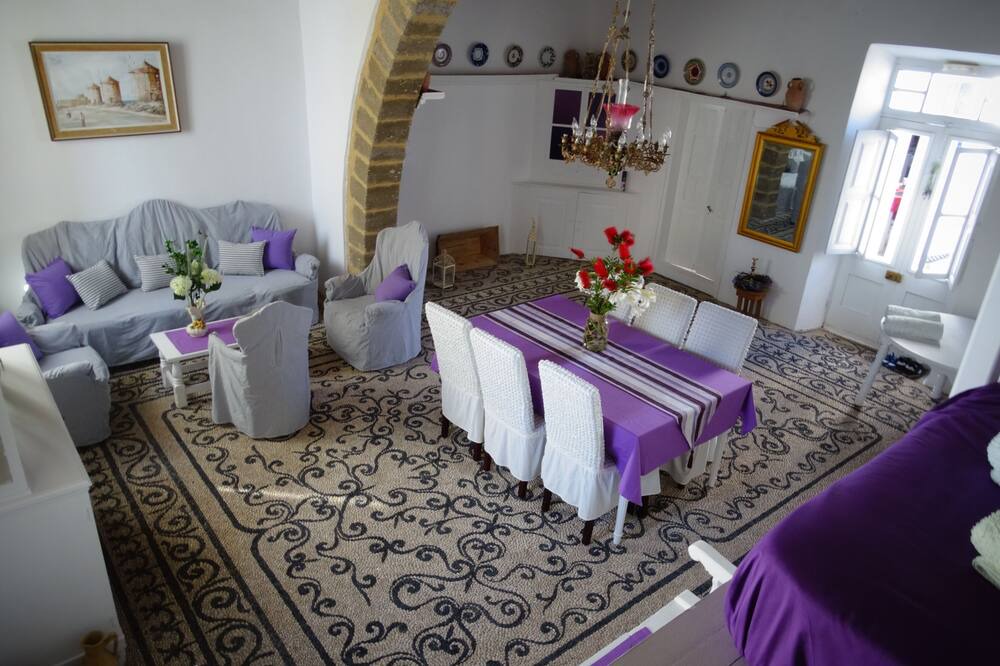 Photo of Livingroom in Koskinou