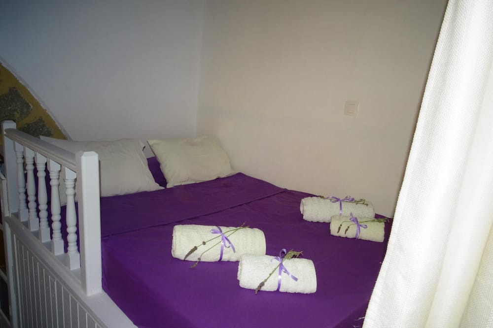 Photo of Bedroom in Koskinou