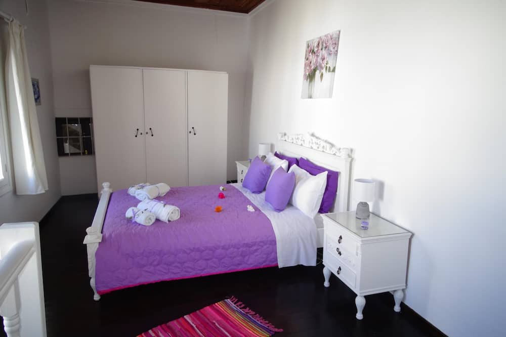 Photo of Bedroom in Koskinou
