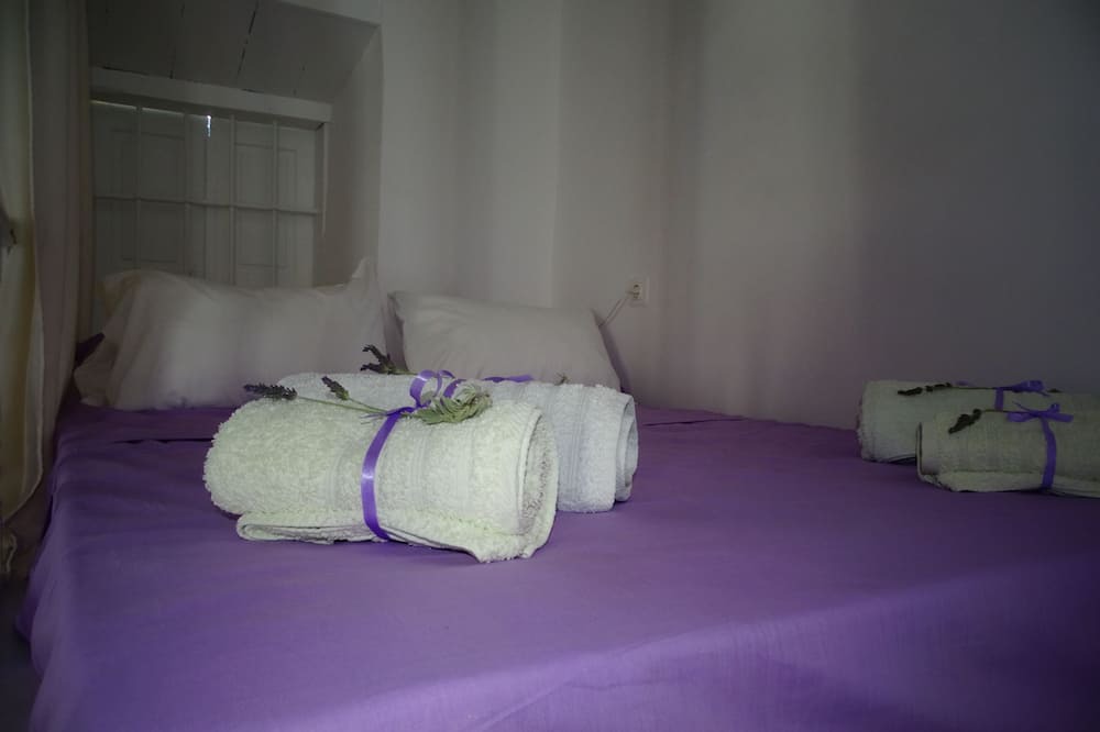 Photo of Bedroom in Koskinou