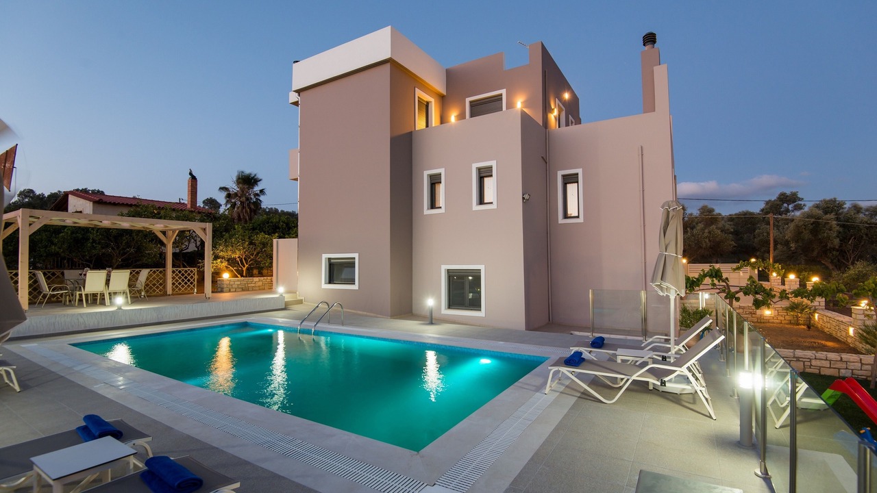 Photo of Outdoor in Adelianos Kampos